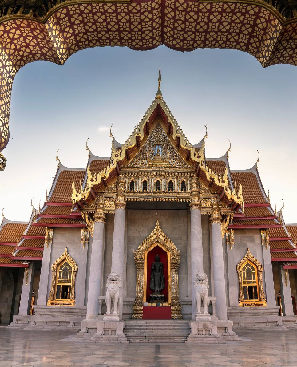 Laos okamžitě